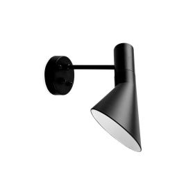 Hagen Wall Lamp (Hardwired)